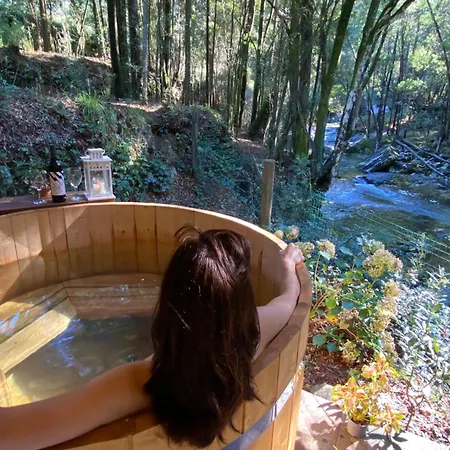 Wild Glamping Portugal Com Jacuzzi Privado Serra De Arga, Luxury tent Viana do Castelo