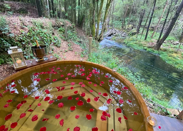 Wild Glamping Portugal Com Jacuzzi Privado Relax By Serra De Arga Waterfalls, Luxusní stan