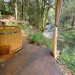 Wild Glamping Portugal Com Jacuzzi Privado Serra De Arga, Luxury tent *