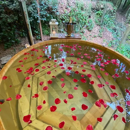 Wild Glamping Portugal - Relax By Serra De Arga Waterfalls In With Hot Tub Viana do Castelo