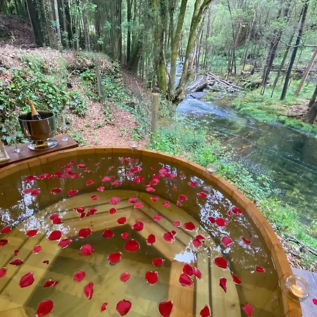 Wild Glamping Portugal - Relax By Serra De Arga Waterfalls In With Hot Tub Luksusowy namiot